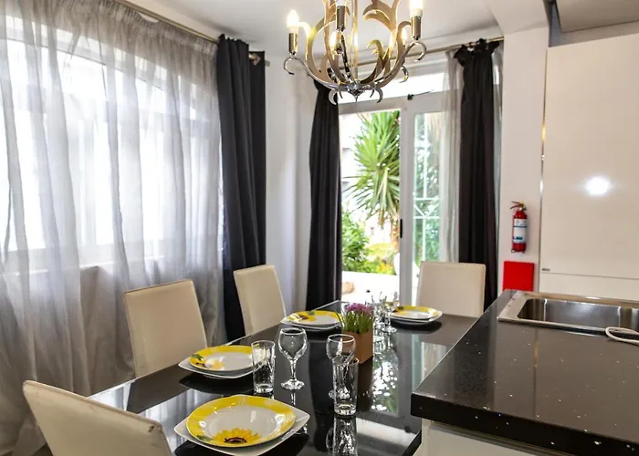 Lägenhet Dolmen Court Flat 10, Qawra St. Paul's Bay