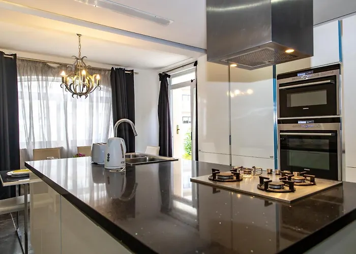 Dolmen Court Flat 10, Qawra Lägenhet *