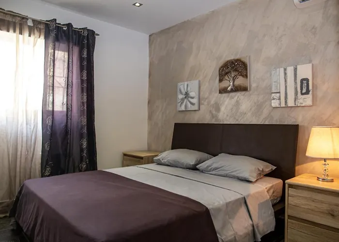 Lägenhet Dolmen Court Flat 10, Qawra St. Paul's Bay