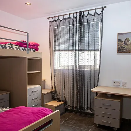 شقة Dolmen Court Flat 10, Qawra