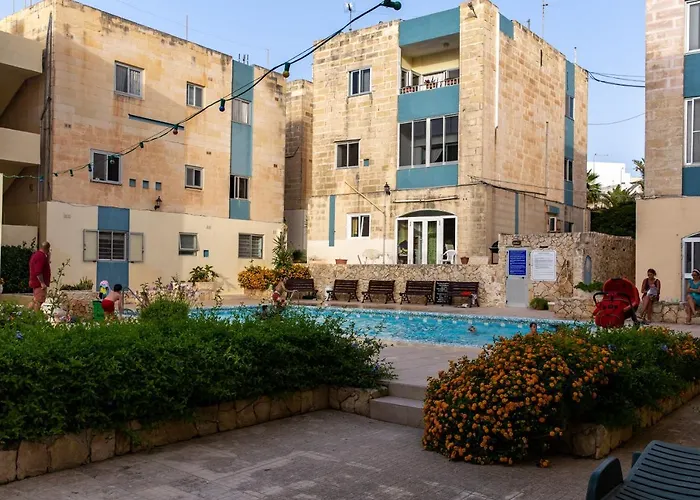 Dolmen Court Flat 10, Qawra * St Paul's Bay