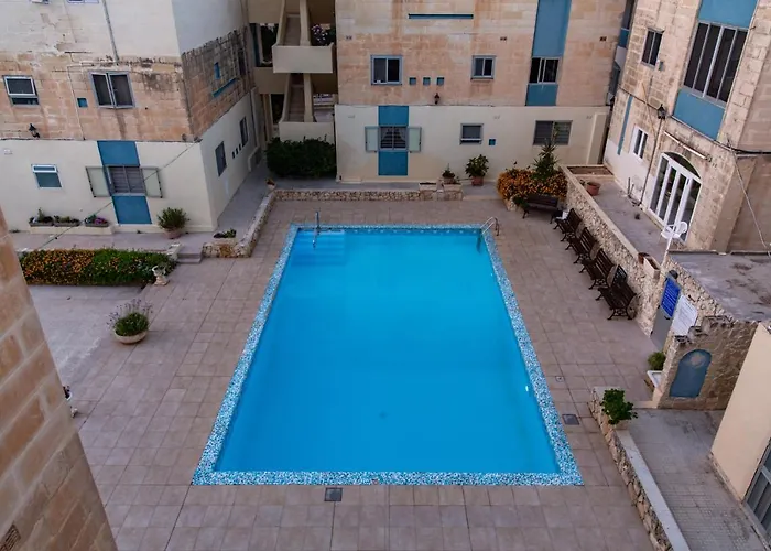 Dolmen Court Flat 10, Qawra Apartamento *